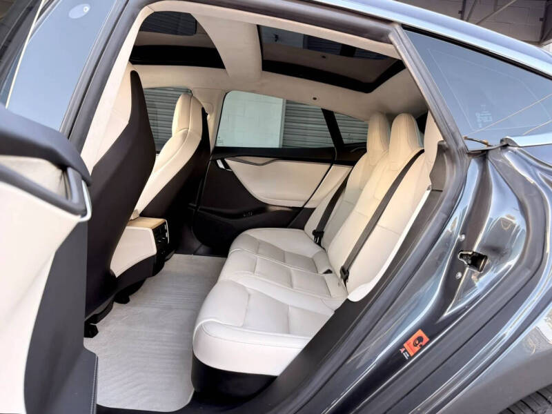 2018 Tesla Model S