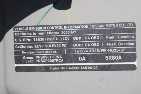 2023 Nissan Kicks SR