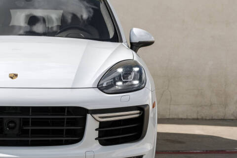 2016 Porsche Cayenne Turbo