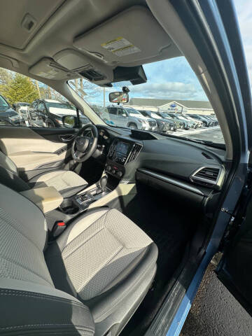 2024 Subaru Forester Premium