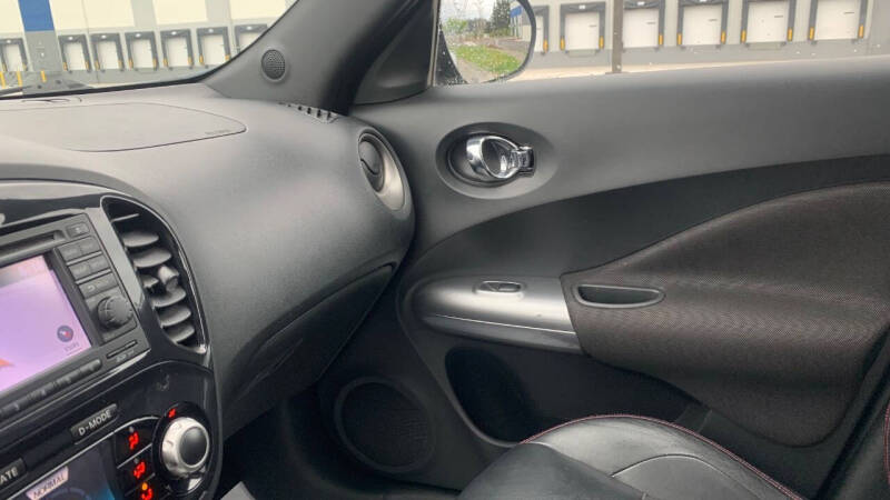2011 Nissan JUKE SL