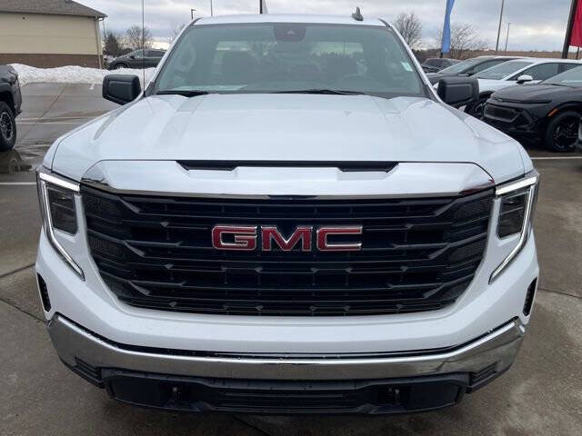 2025 GMC Sierra 1500 Pro