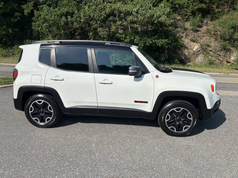 2016 Jeep Renegade Trailhawk