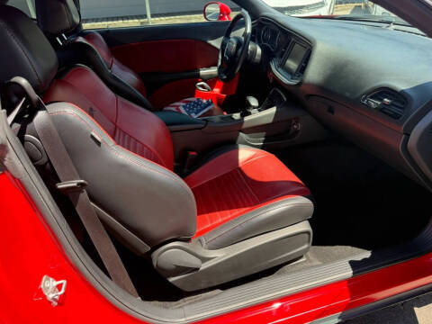 2015 Dodge Challenger R/T Plus Shaker