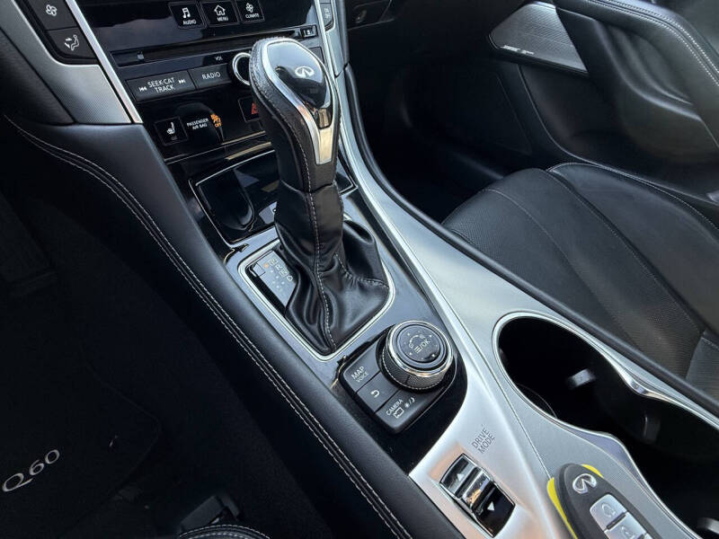 2017 Infiniti Q60 3.0T Premium