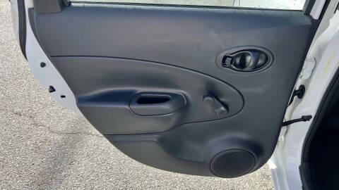 2014 Nissan Versa Note S Plus