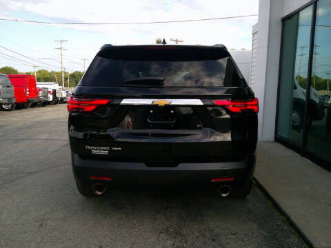 2022 Chevrolet Traverse LS