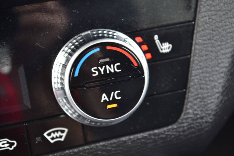 2024 Mitsubishi Outlander PHEV SEL