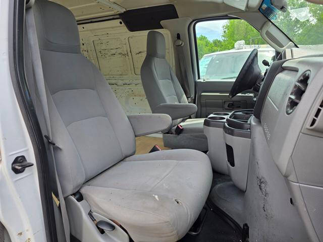 2012 Ford E-Series E-150
