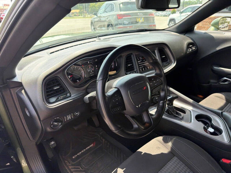 2023 Dodge Challenger SXT