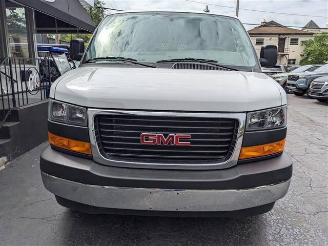 2024 GMC Savana 2500