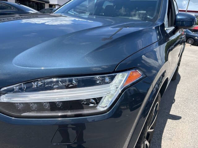 2024 Volvo XC90 B5 Plus Bright Theme