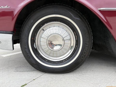 1961 Ford Thunderbird