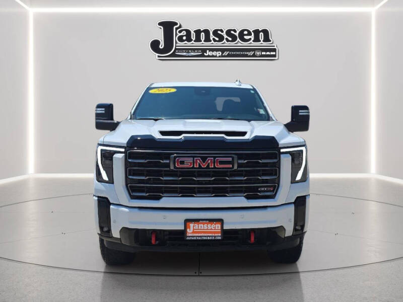 2025 GMC Sierra 2500HD