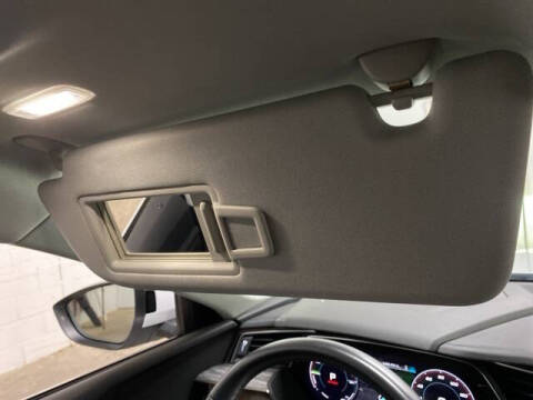 2024 Audi Q8 e-tron quattro Premium Plus