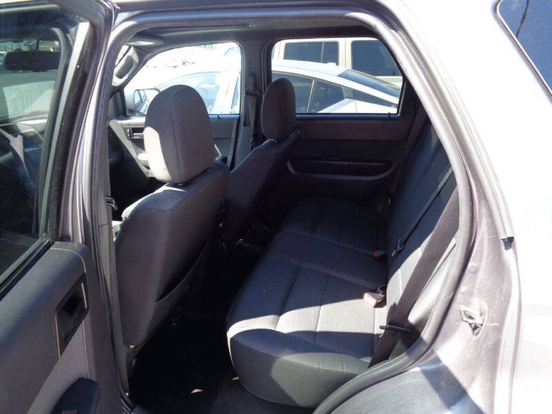 2011 Ford Escape XLT
