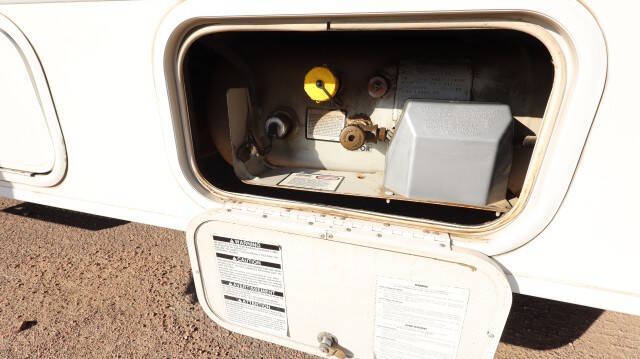 2004 Ford E-Series E-450 SD