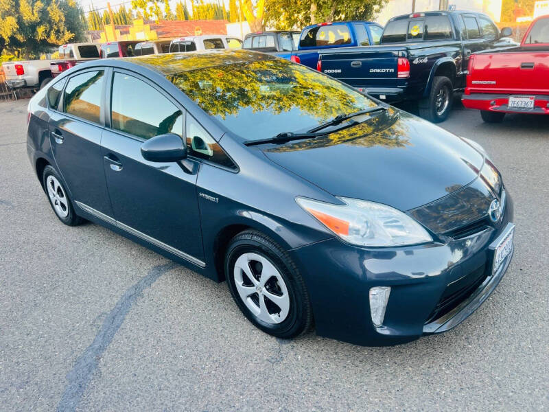2012 Toyota Prius Three
