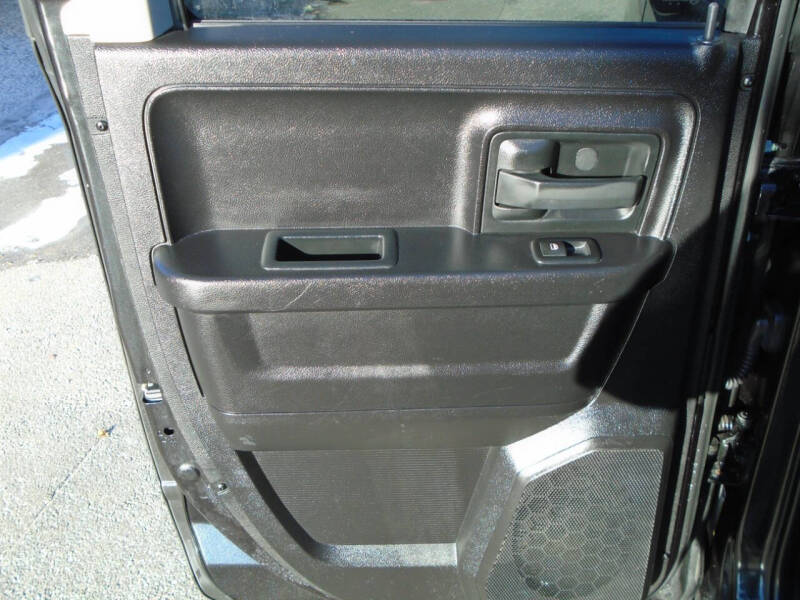 2016 RAM 1500 Express