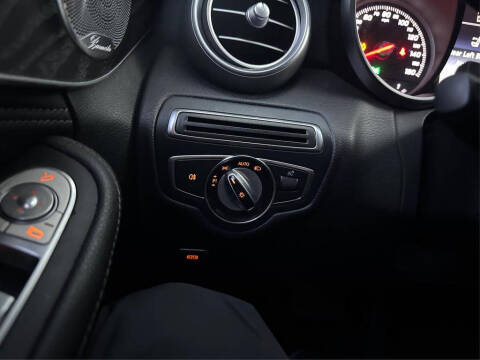 2015 Mercedes-Benz C-Class C 300 4MATIC