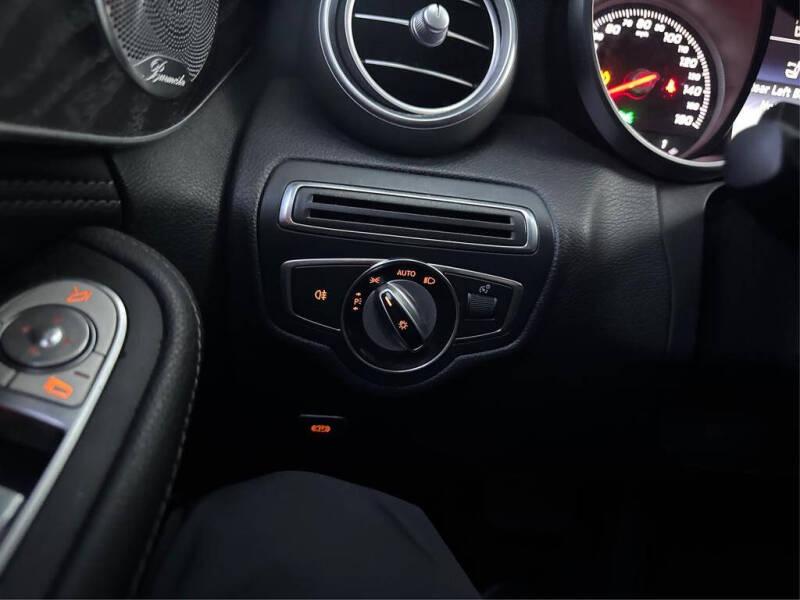 2015 Mercedes-Benz C-Class C 300 4MATIC