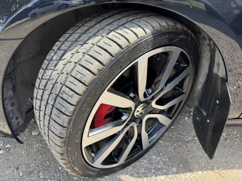 2014 Volkswagen GTI Wolfsburg Edition PZEV