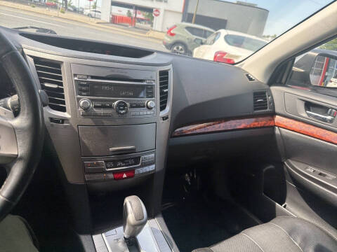2011 Subaru Outback 2.5i Limited