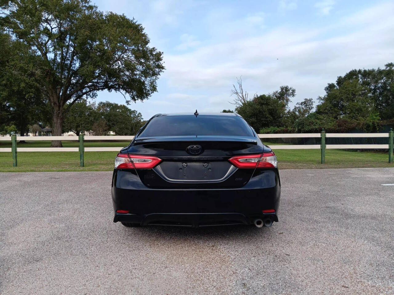 2020 Toyota Camry for sale at AUTOPLUG 360 in Stafford, TX