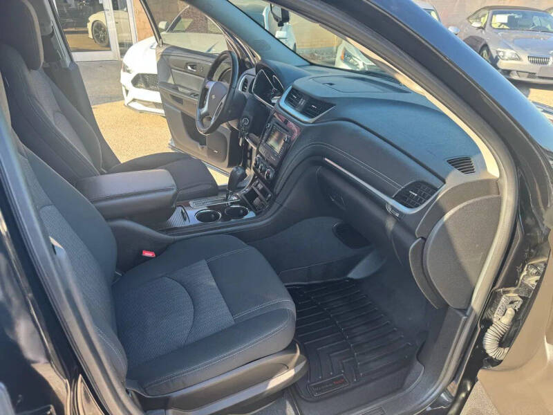 2016 Chevrolet Traverse LT