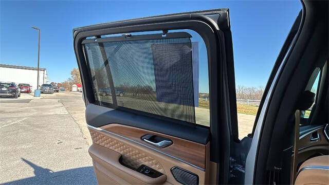 2024 Jeep Grand Cherokee Summit Reserve 4xe