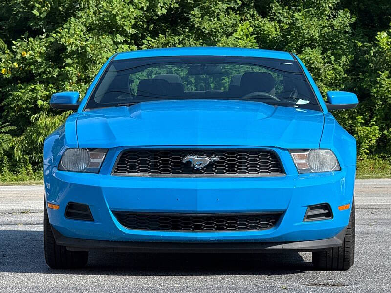 2012 Ford Mustang V6