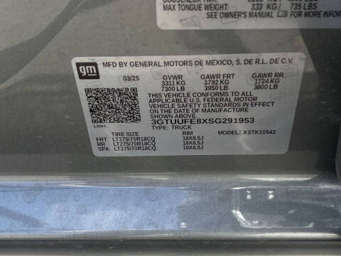 2025 GMC Sierra 1500 AT4X