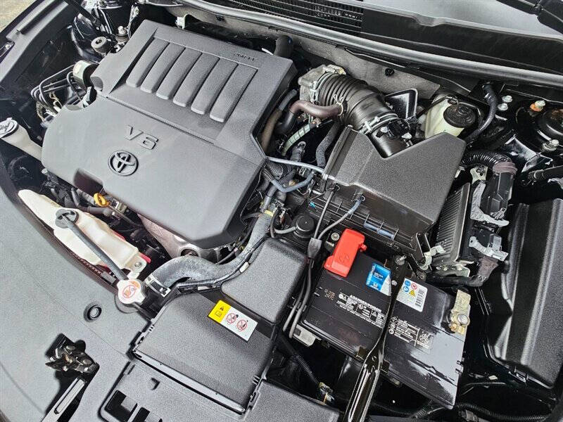 2017 Toyota Avalon XLE Plus