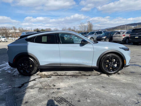 2024 Ford Mustang Mach-E Select