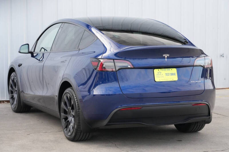 2023 Tesla Model Y Long Range