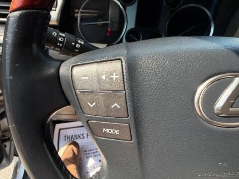 2013 Lexus LX 570