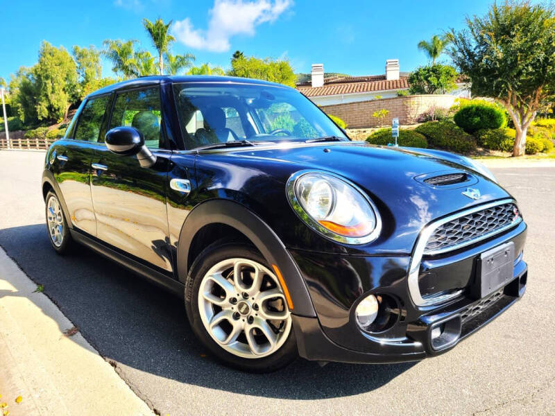 2015 MINI Hardtop 4 Door Cooper S