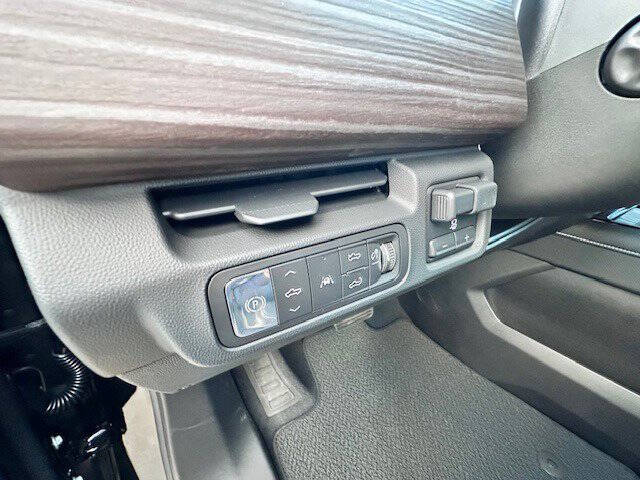 2025 GMC Sierra EV Denali