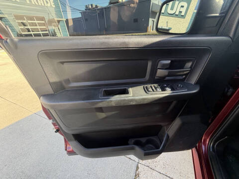 2018 RAM 1500 Express