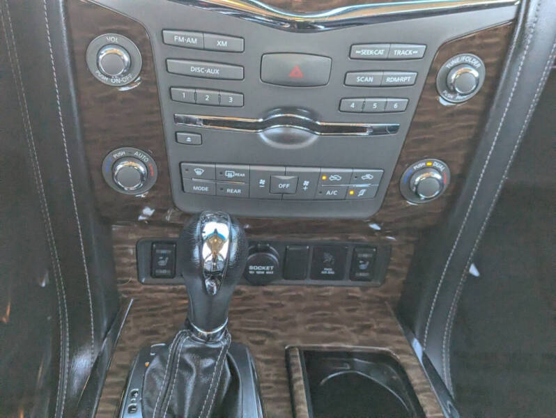 2017 Nissan Armada SL