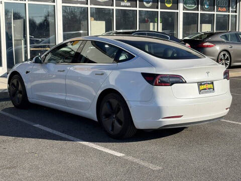 2020 Tesla Model 3 Long Range