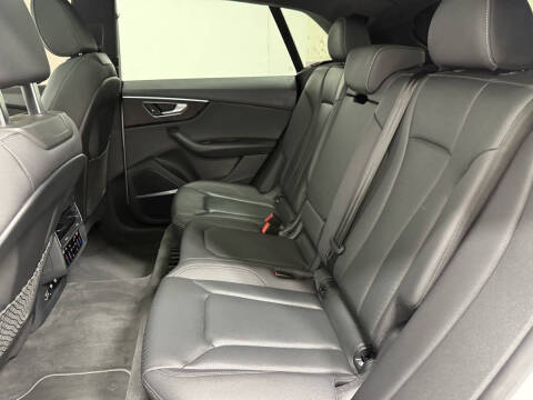 2019 Audi Q8 quattro Premium Plus 55 TFSI