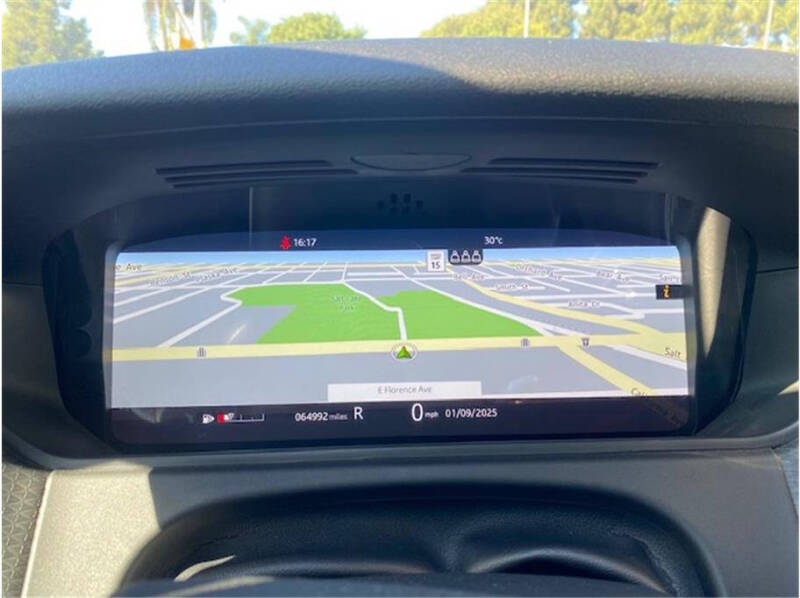 2019 Land Rover Range Rover Velar P250 R-Dynamic SE