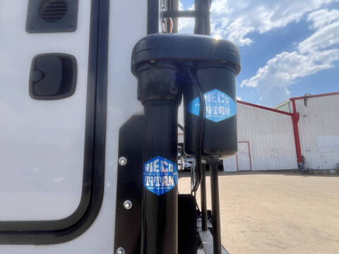 2020 Palomino BACKPACK EDITION