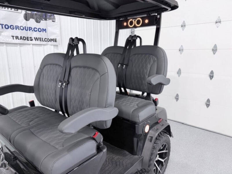 2025 Denago Rover XL