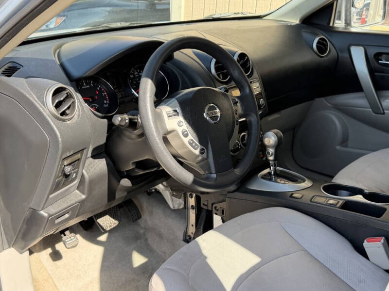 2014 Nissan Rogue Select S