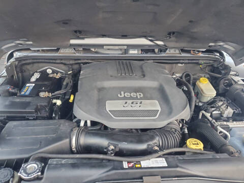 2013 Jeep Wrangler Unlimited Sahara