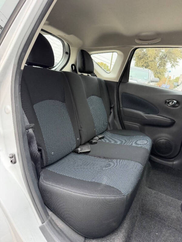 2016 Nissan Versa Note SV