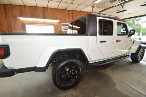2022 Jeep Gladiator Willys
