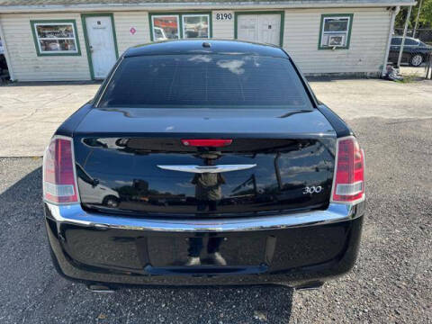 2012 Chrysler 300 Limited